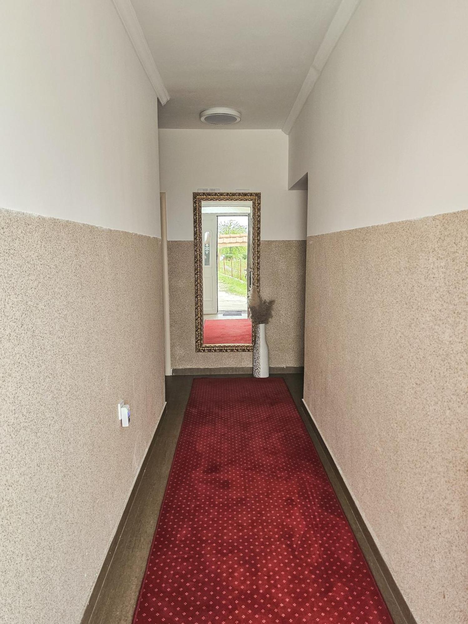 קוטור Boulevard Apartments מראה חיצוני תמונה